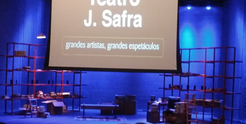 Além do que os Nossos Olhos Registram – ali os corações&nbsp;palpitam*